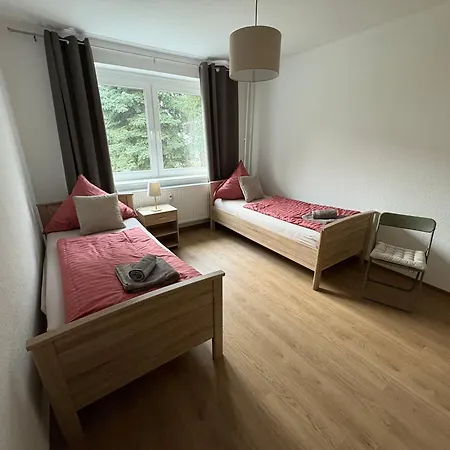 Direkt Am Markplatz Von Wohnen Mit Geschirrspueler Und Parkplatz Apartamento
