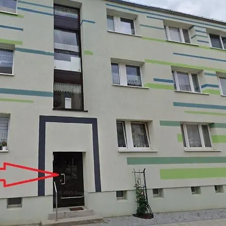 Direkt Am Markplatz Von Wohnen Mit Geschirrspueler Und Parkplatz * Pasewalk